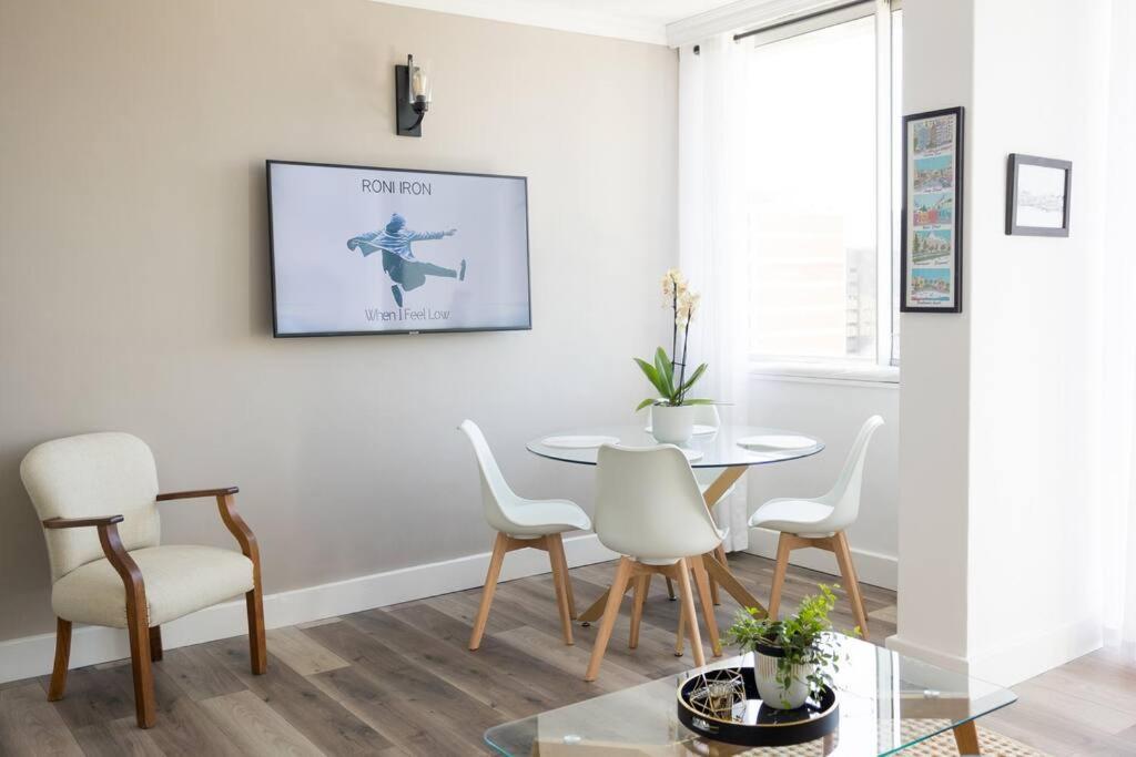 Modern, Trendy And Comfortable 2 Bedroom Apartment In Cape Town Luaran gambar