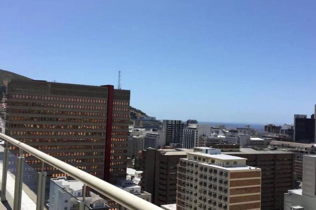 Modern, Trendy And Comfortable 2 Bedroom Apartment In Cape Town Luaran gambar