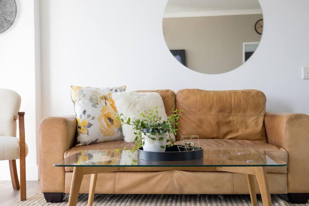 Modern, Trendy And Comfortable 2 Bedroom Apartment In Cape Town Luaran gambar